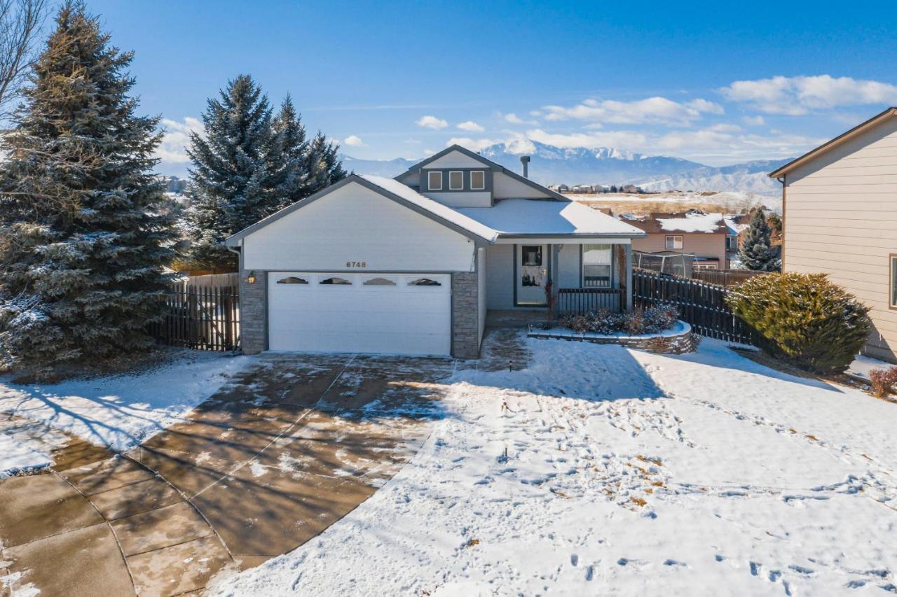 Cozy 4Br House With Peak Views In Colorado Springs 빌라 외부 사진